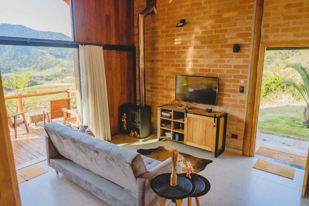 Pousada Ho'Oponopono Chalets & Wine Сапукаи-Мирин Экстерьер фото