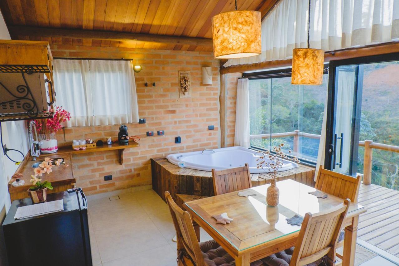 Pousada Ho'Oponopono Chalets & Wine Сапукаи-Мирин Экстерьер фото
