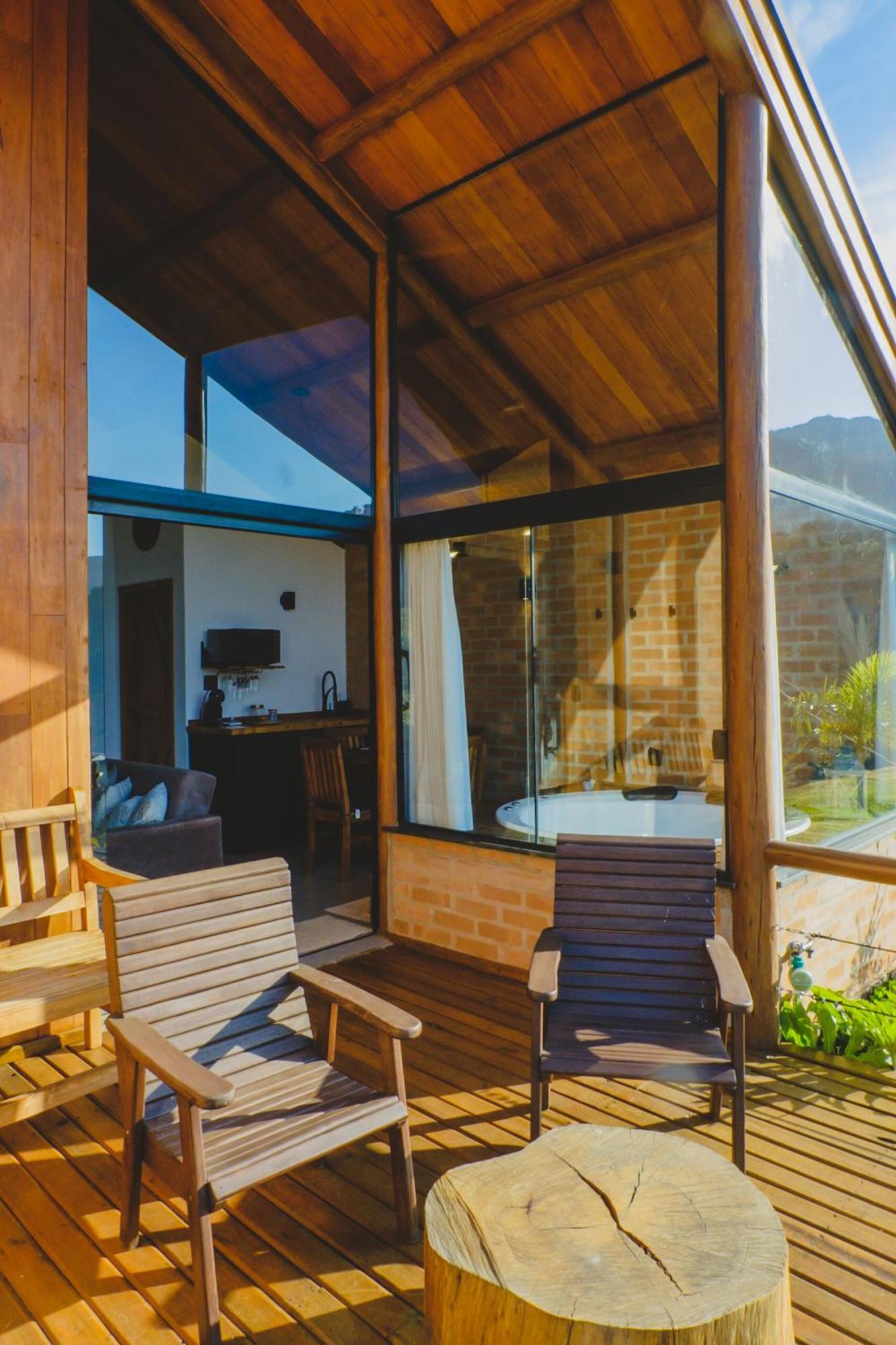 Pousada Ho'Oponopono Chalets & Wine Сапукаи-Мирин Экстерьер фото