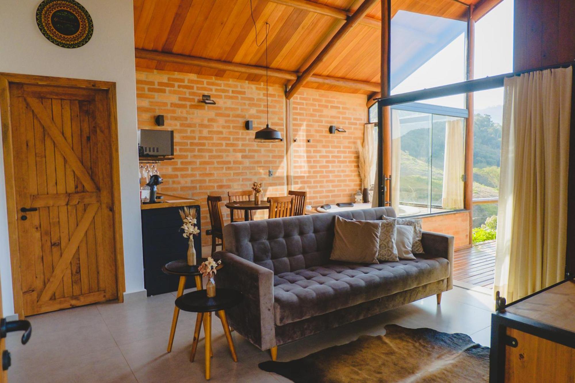 Pousada Ho'Oponopono Chalets & Wine Сапукаи-Мирин Экстерьер фото